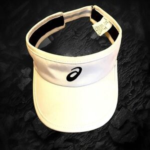 ASICS athletic visor